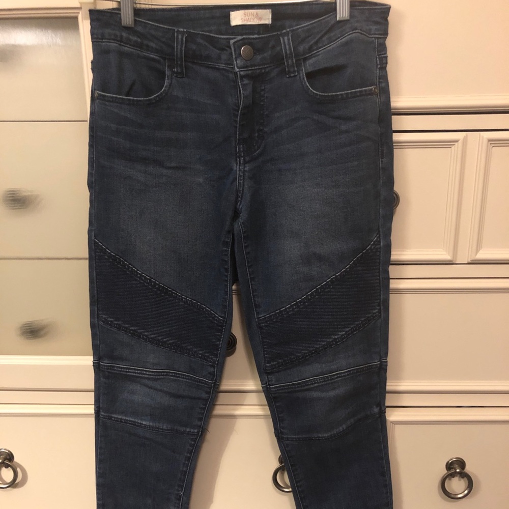 Sun and shadow moto jeans